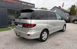 TOYOTA PREVIA 2004
