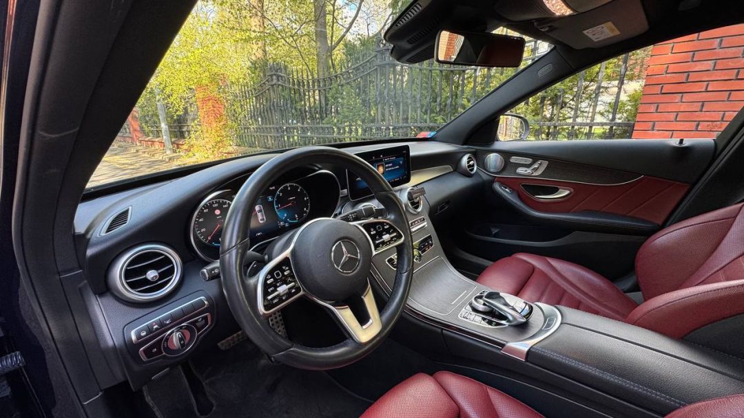MERCEDES-BENZ C-КЛАСС 2019