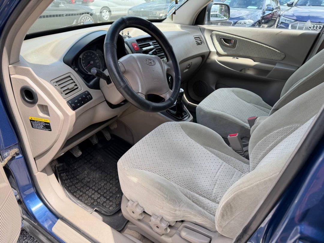 HYUNDAI TUCSON 2005