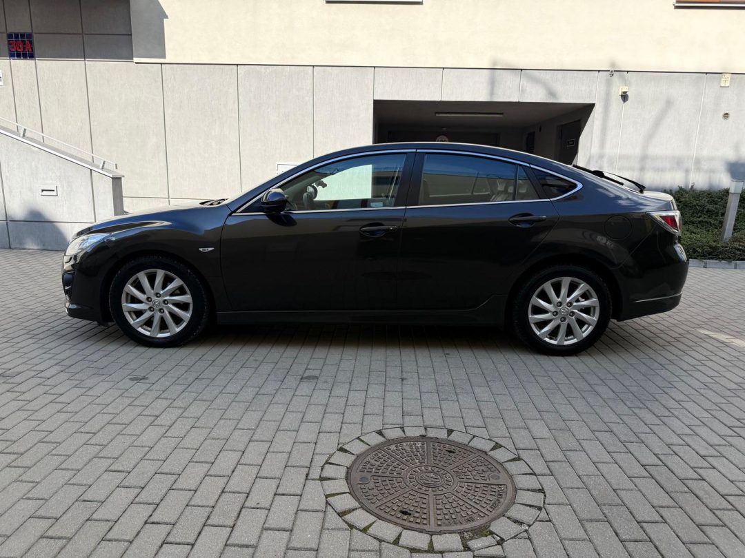 MAZDA 6 2010