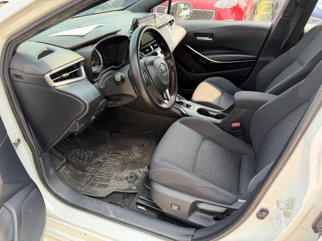TOYOTA COROLLA 2019