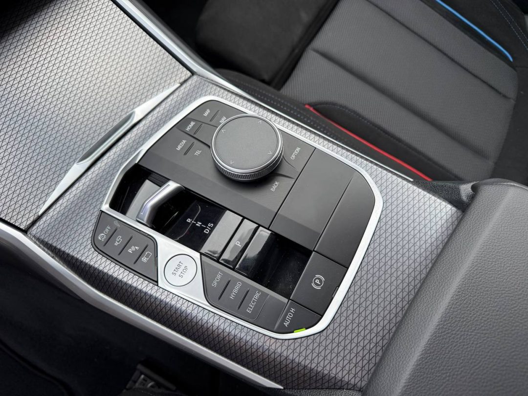 BMW 3 СЕРІЇ 2024