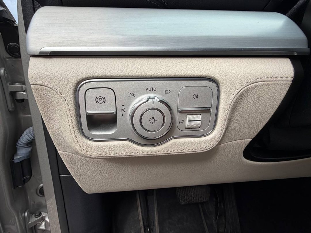 MERCEDES-BENZ GLE 2021
