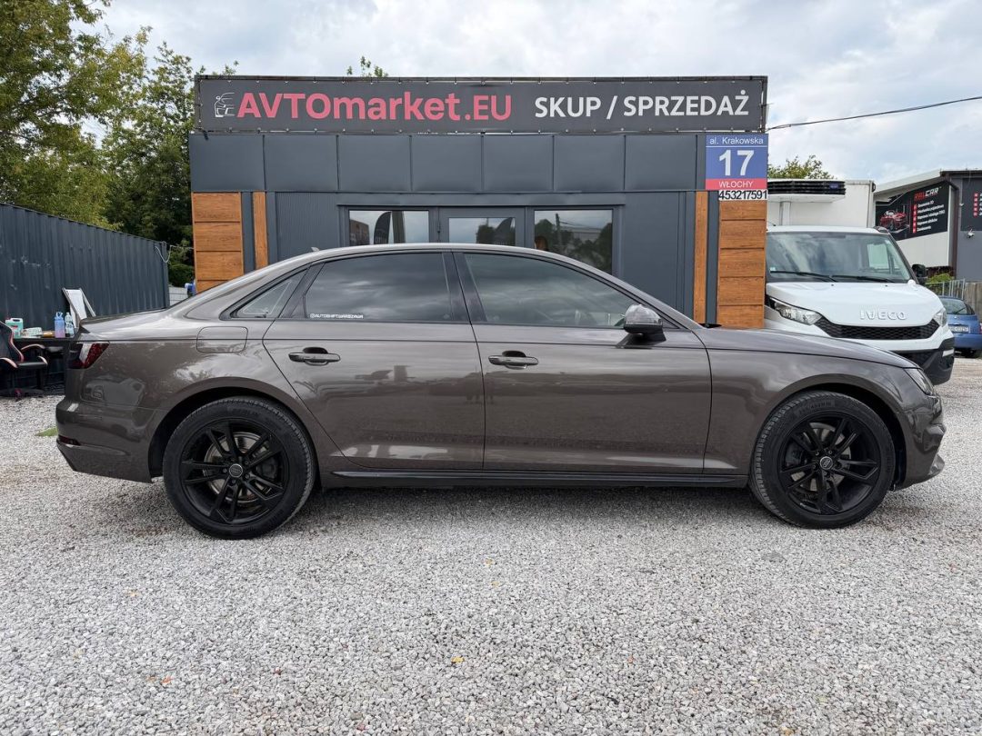 AUDI A4 2017