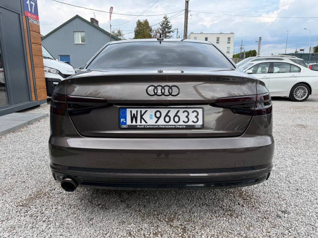 AUDI A4 2017