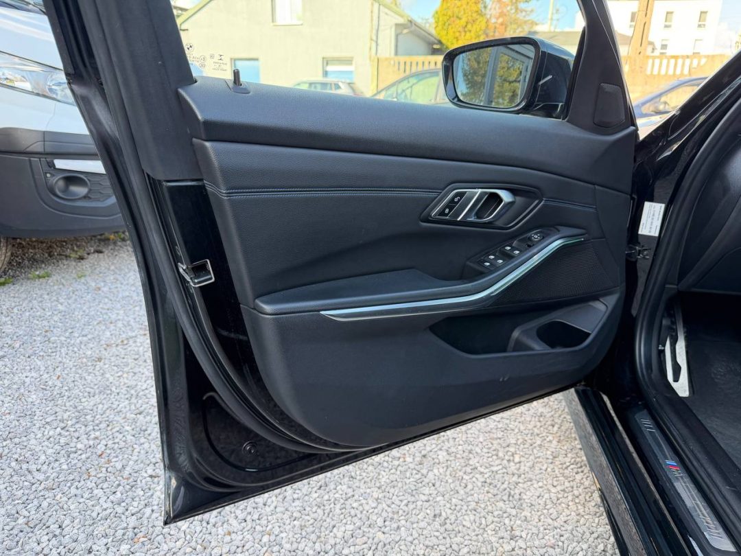 BMW 3 СЕРІЇ 2019