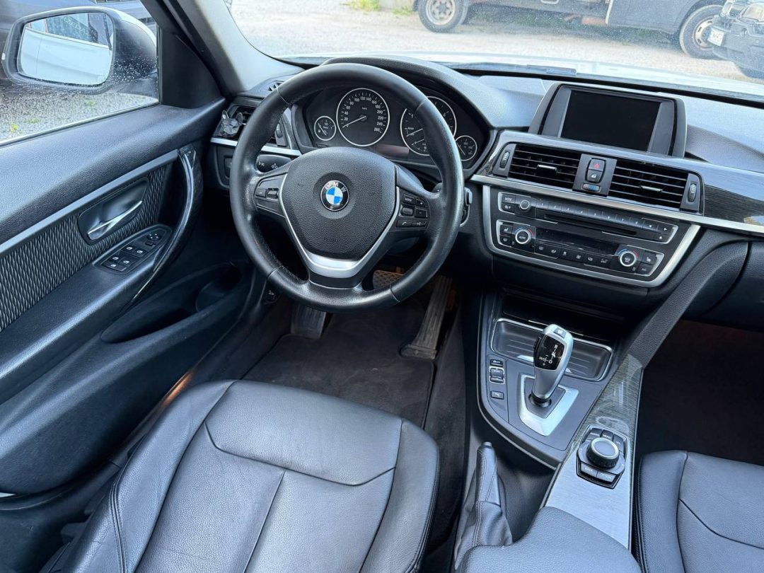 BMW 3 СЕРІЇ 2013