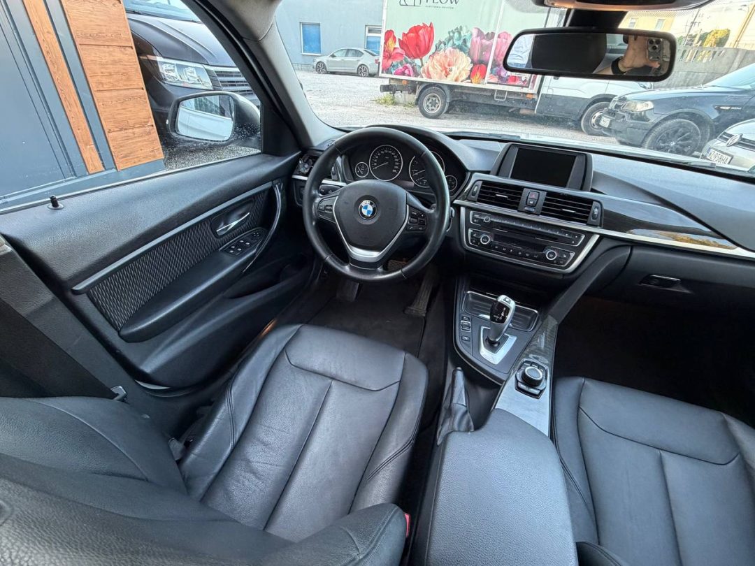 BMW 3 СЕРІЇ 2013