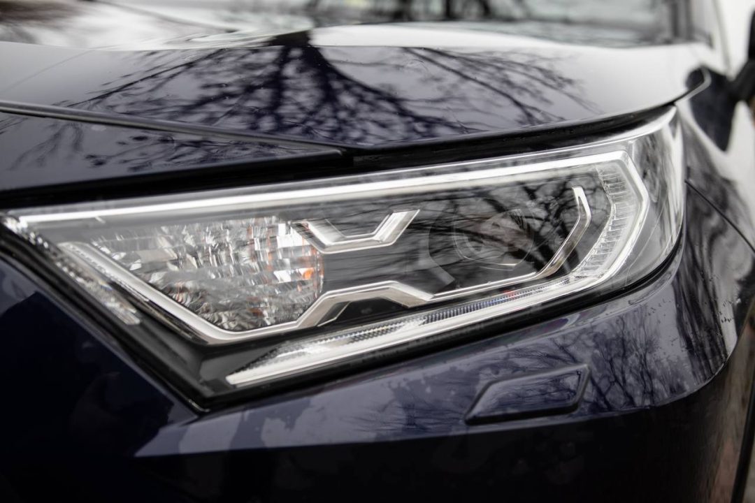 TOYOTA RAV4 2021