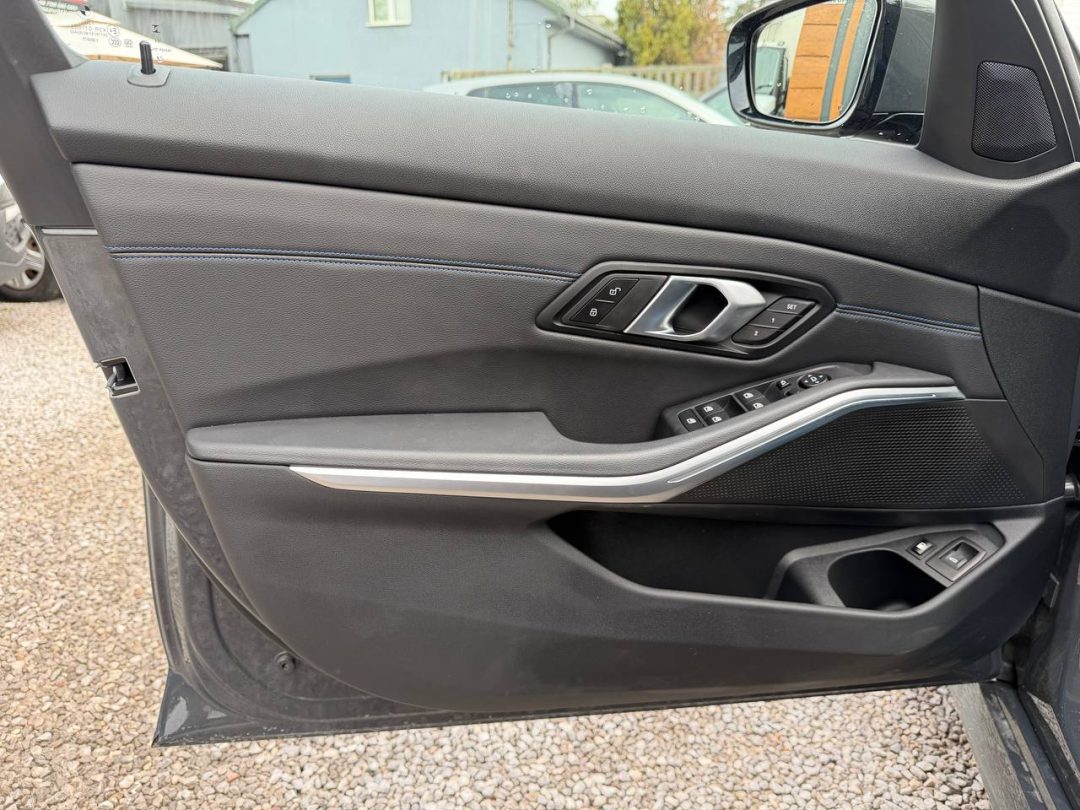 BMW 3 СЕРІЇ 2024