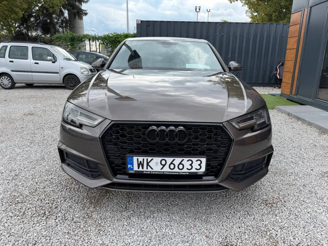 AUDI A4 2017