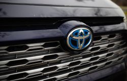TOYOTA RAV4 2021