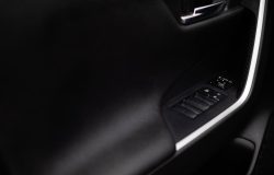 TOYOTA RAV4 2021