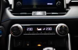 TOYOTA RAV4 2021