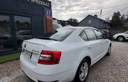 SKODA OCTAVIA 2019