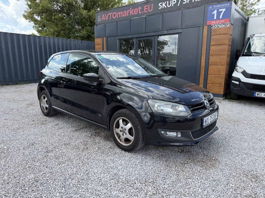 VOLKSWAGEN POLO 2011