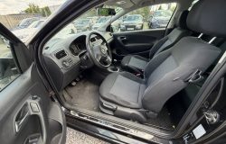 VOLKSWAGEN POLO 2011
