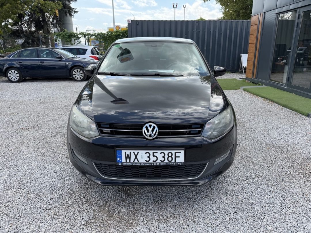 VOLKSWAGEN POLO 2011
