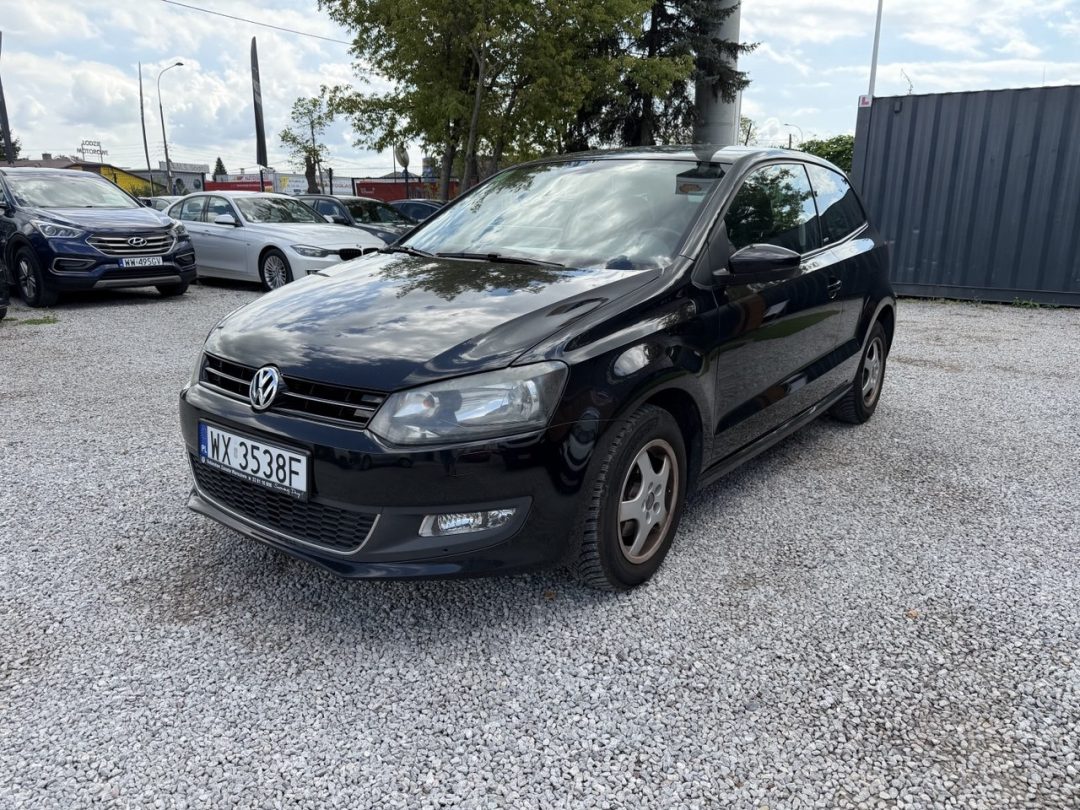 VOLKSWAGEN POLO 2011