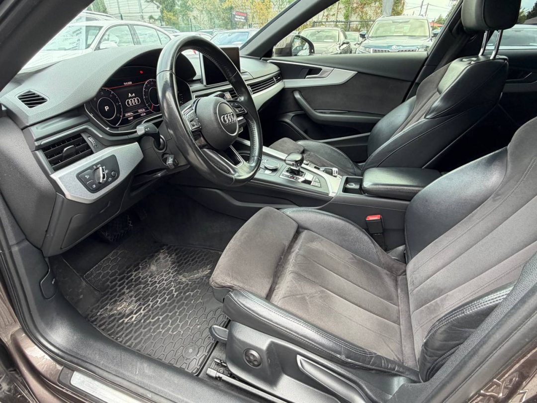 AUDI A4 2017